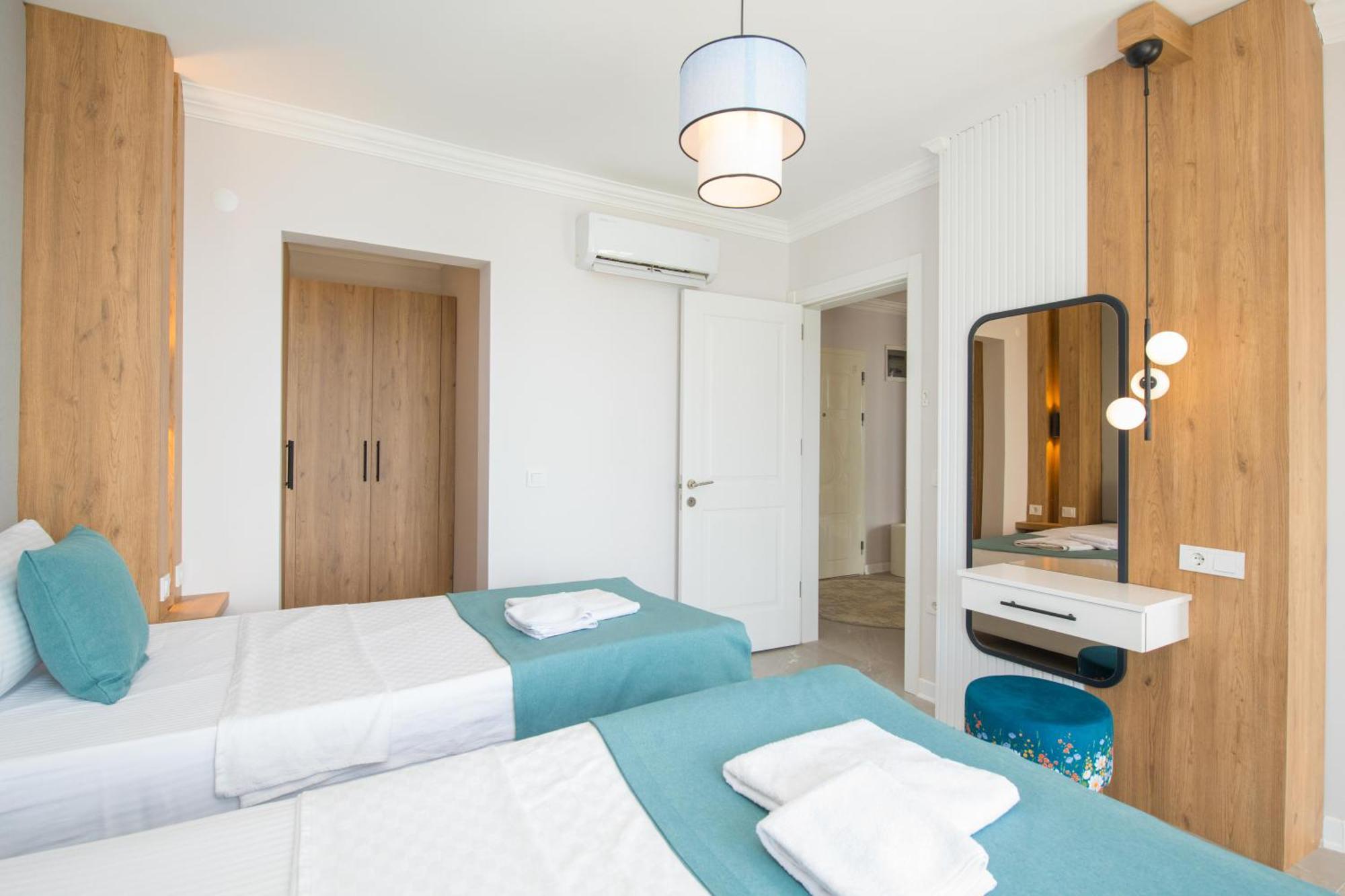 Beachfront White Villa With Private Swimming Pool Kalkan Exterior foto