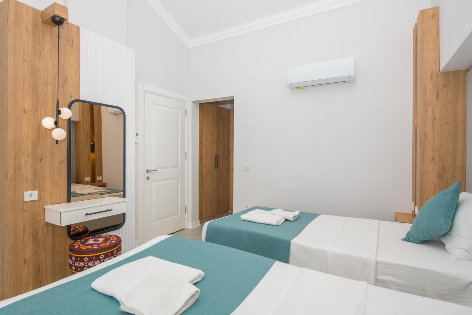 Beachfront White Villa With Private Swimming Pool Kalkan Exterior foto