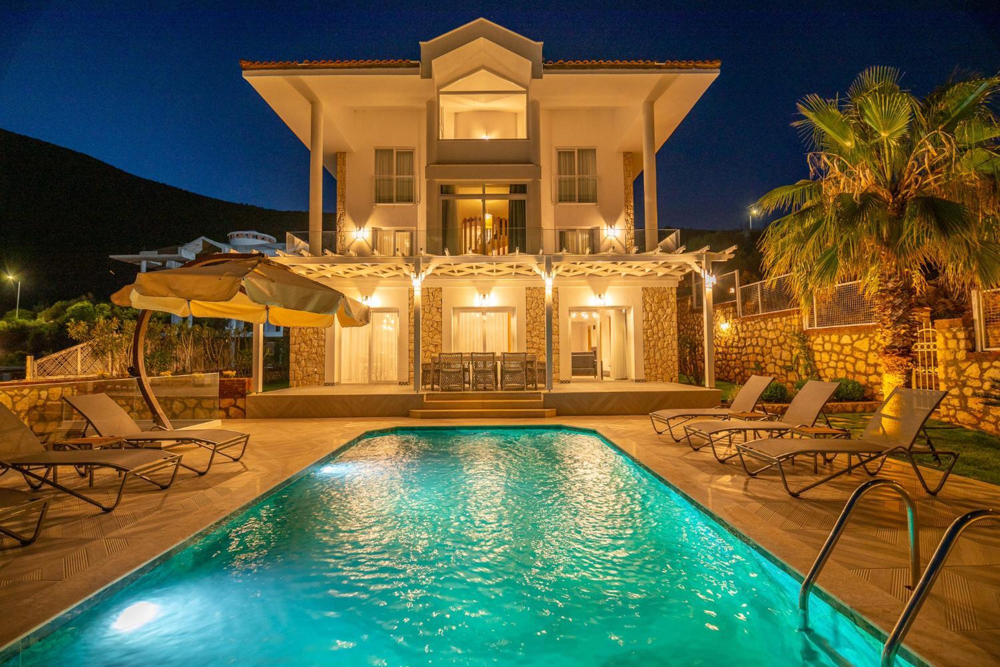 Beachfront White Villa With Private Swimming Pool Kalkan Exterior foto