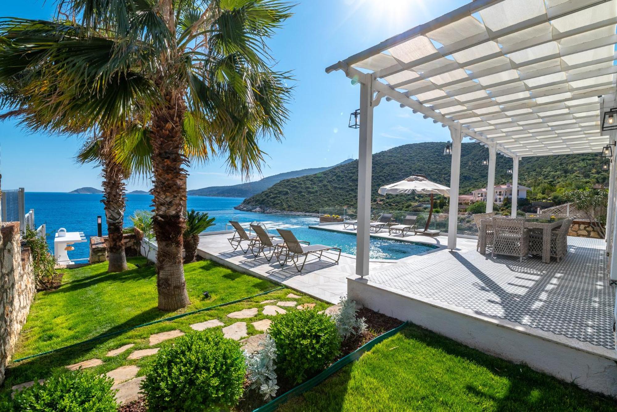 Beachfront White Villa With Private Swimming Pool Kalkan Exterior foto